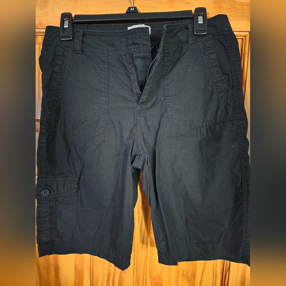 St. John's Bay Bermuda Shorts Black Women's Size 4 - Picture 5 of 5